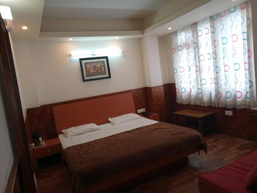 Bon Hotel Crystal Palace Gangtok Kültér fotó