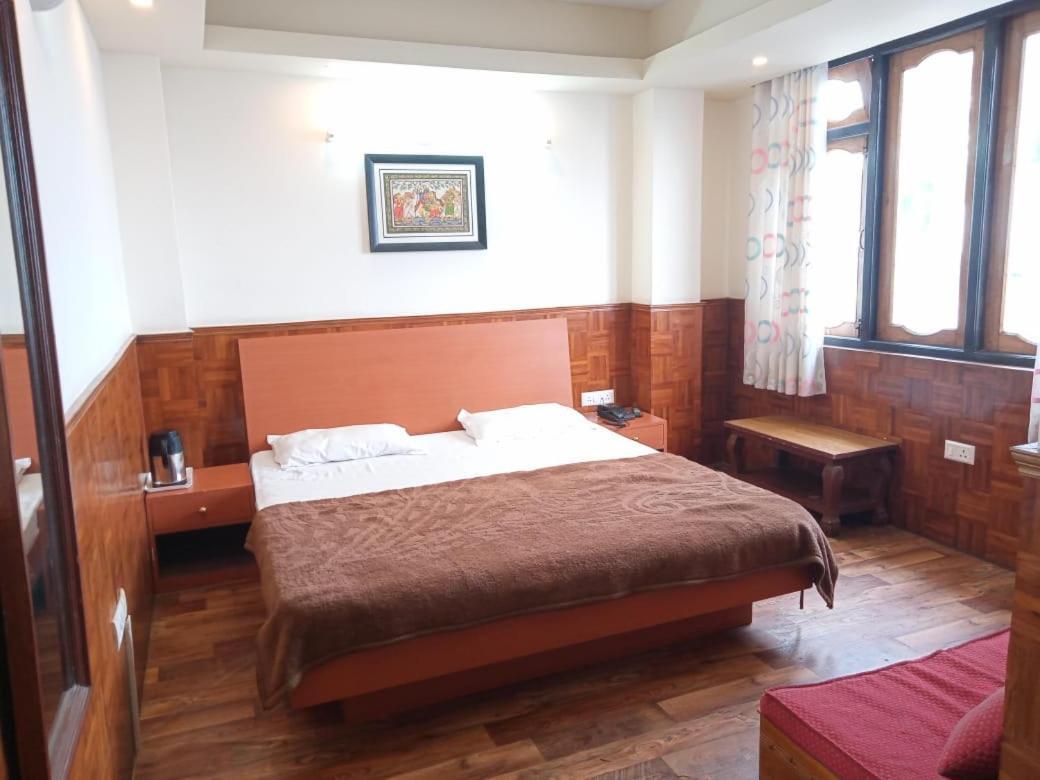 Bon Hotel Crystal Palace Gangtok Kültér fotó