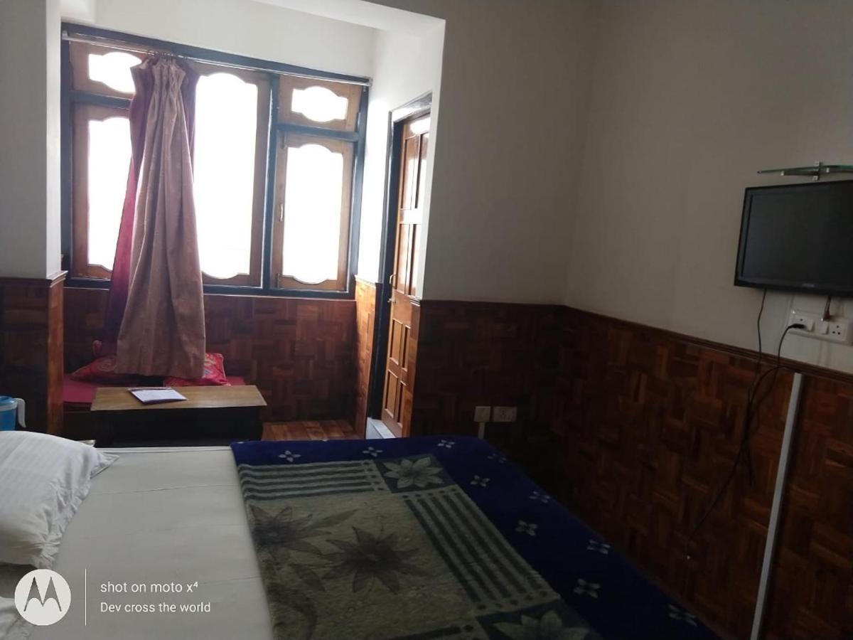 Bon Hotel Crystal Palace Gangtok Kültér fotó