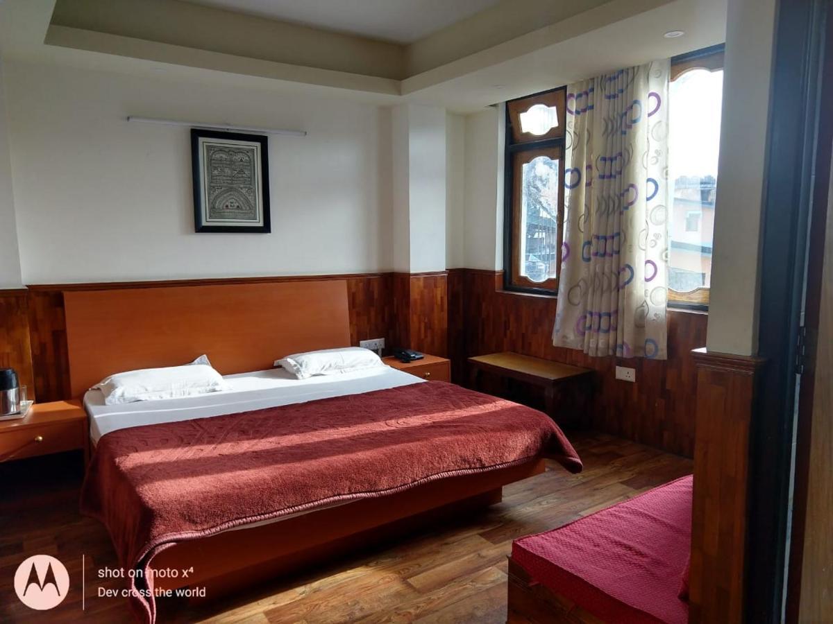Bon Hotel Crystal Palace Gangtok Kültér fotó